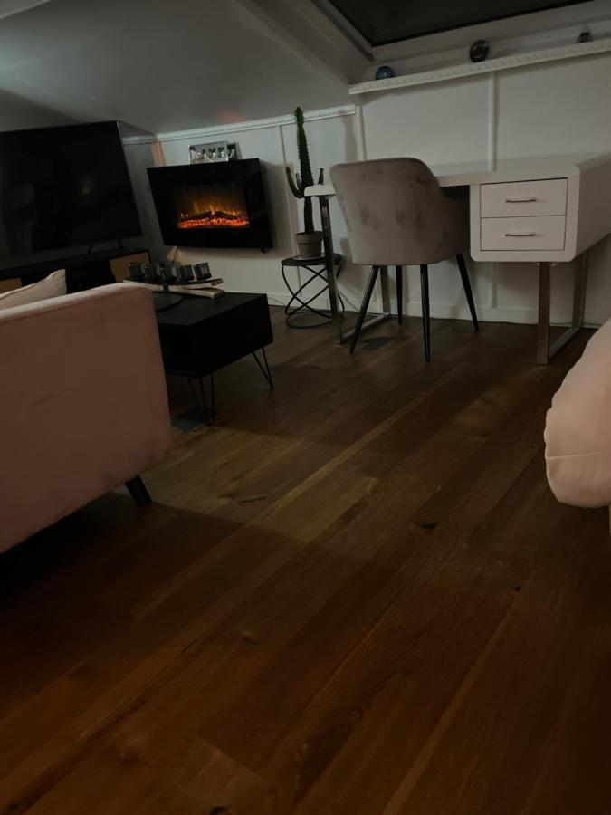 Appartement Cosy La Treille Vieux ลีลล์ ภายนอก รูปภาพ