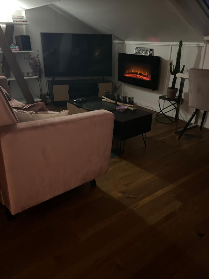 Appartement Cosy La Treille Vieux ลีลล์ ภายนอก รูปภาพ